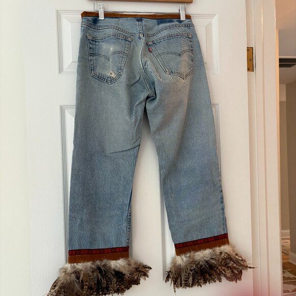 Vintage Levi's | One-of-a-Kind - Picture 2 of 2